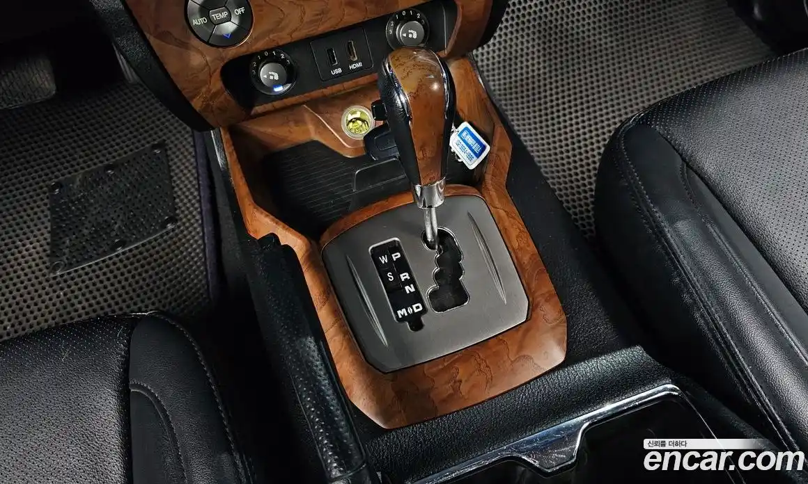 SsangYong Rexton 2017 2.2 Автомат в Москве № 341331, фото 9