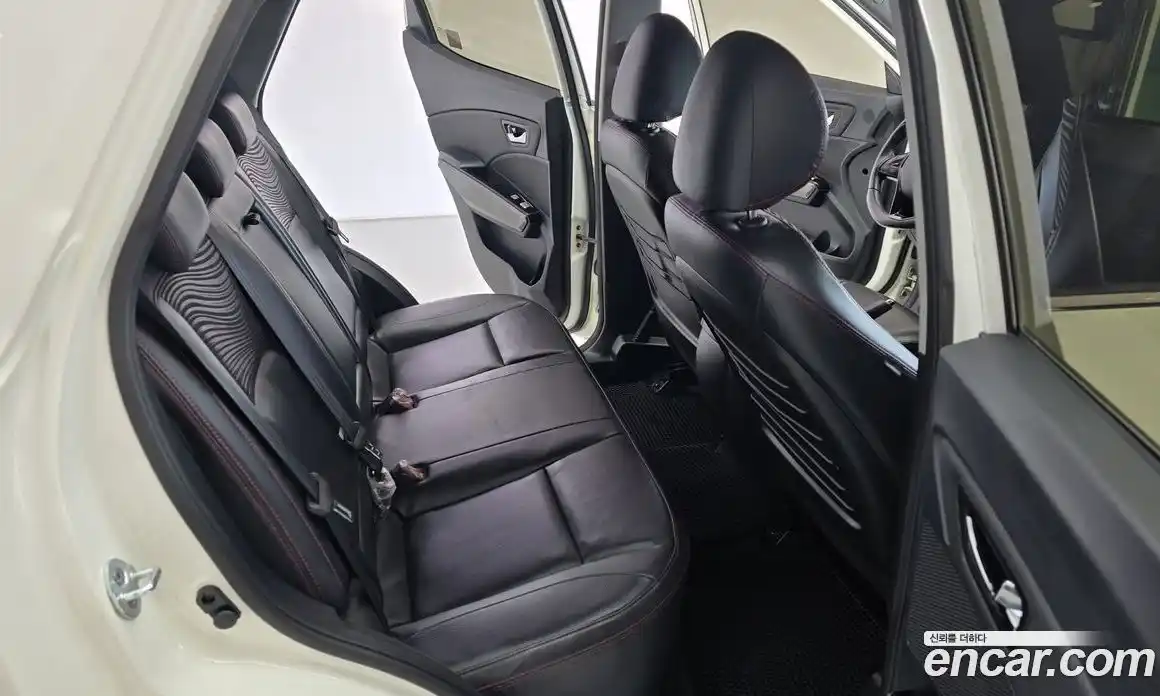 SsangYong TIBOLI 2017 1.6 Автомат в Москве № 34720, фото 17