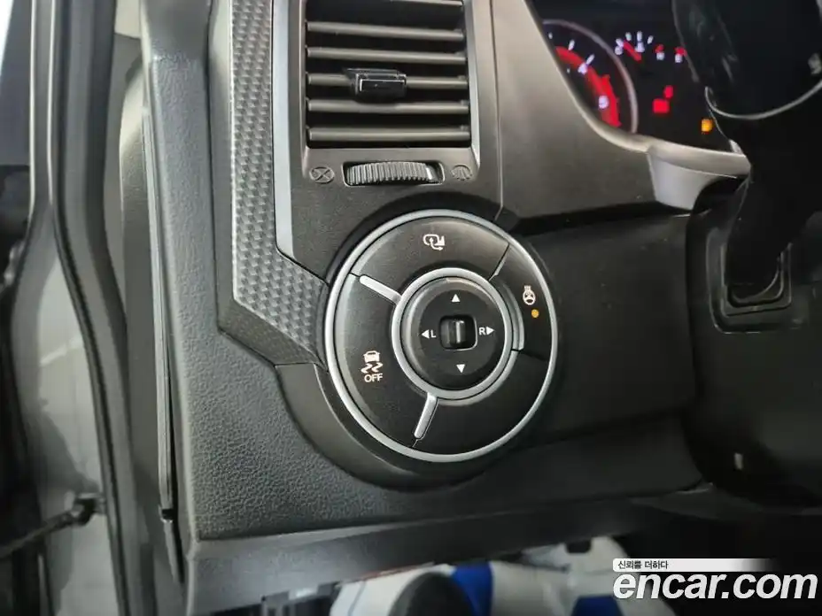 SsangYong Korando 2016 2.0 Автомат в Москве № 34818, фото 5