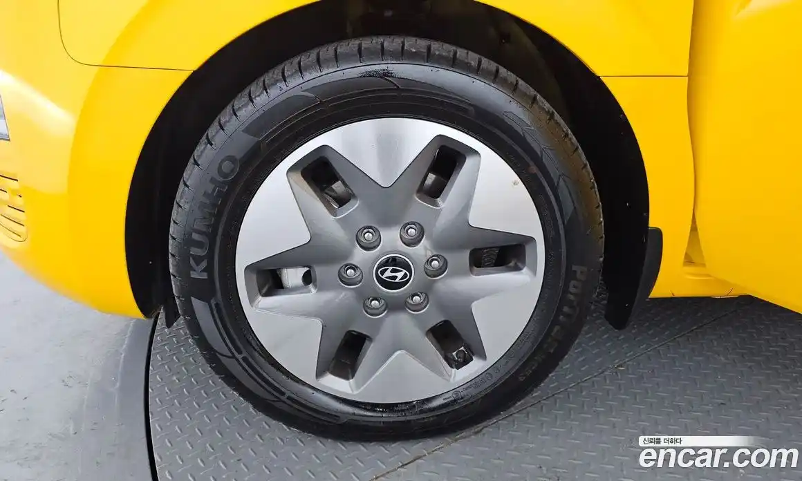 Hyundai Staria 2025 3.5 Автомат в Москве № 355082, фото 5