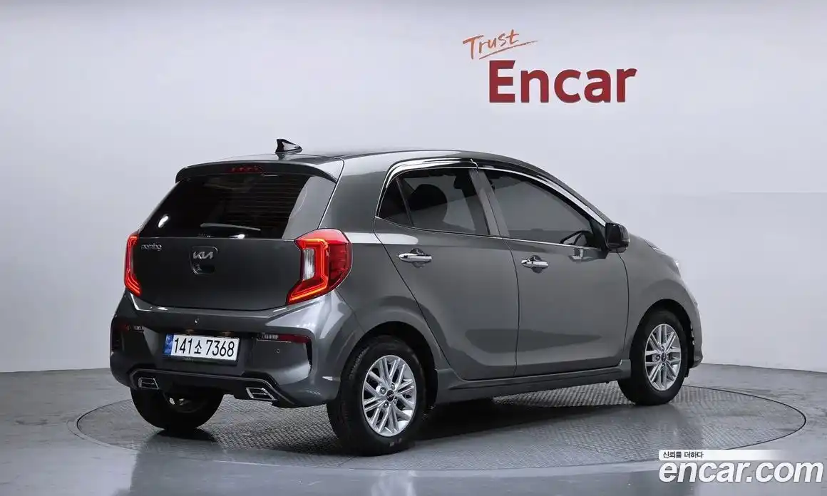 Kia Morning 2023 1.0 Автомат в Москве № 360412, фото 2