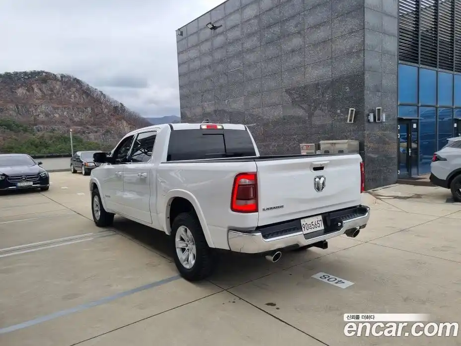Dodge Ram Pick Up 2019 5.7 Автомат в Москве № 362356, фото 5