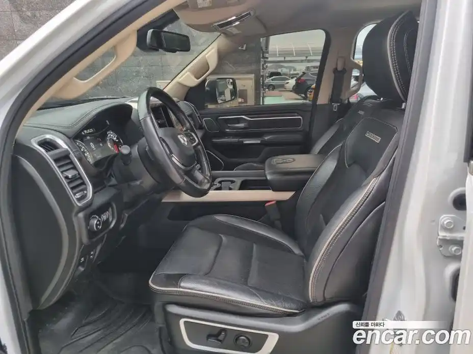 Dodge Ram Pick Up 2019 5.7 Автомат в Москве № 362356, фото 7