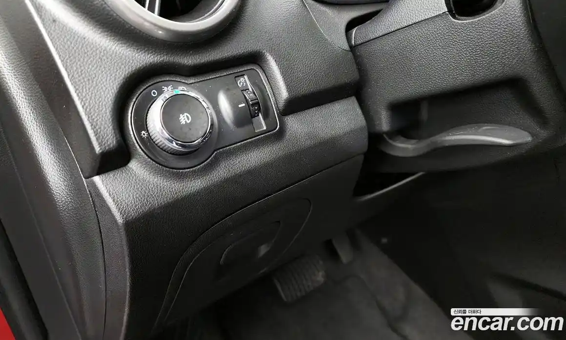 Chevrolet Trax 2015 1.4 Автомат в Москве № 37012, фото 9