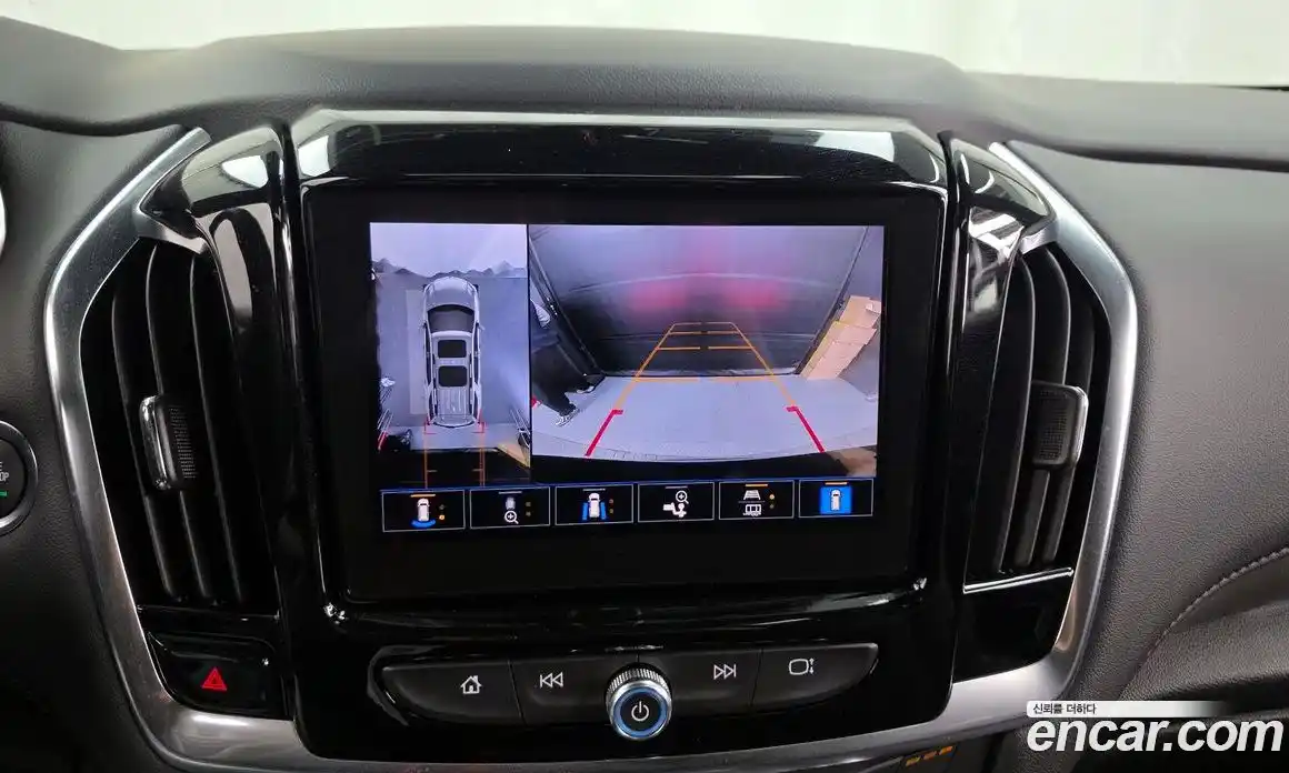 Chevrolet Traverse 2022 3.6 Автомат в Москве № 370252, фото 15