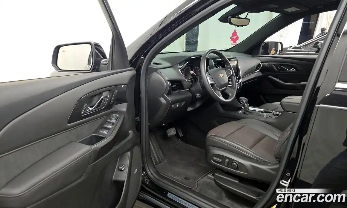 Chevrolet Traverse 2022 3.6 Автомат в Москве № 370252, фото 10