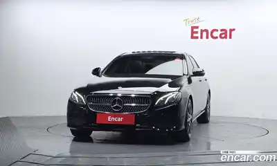 Mercedes-Benz E-Class 2020 2.0 Автомат в Москве № 372080, миниатюра 3