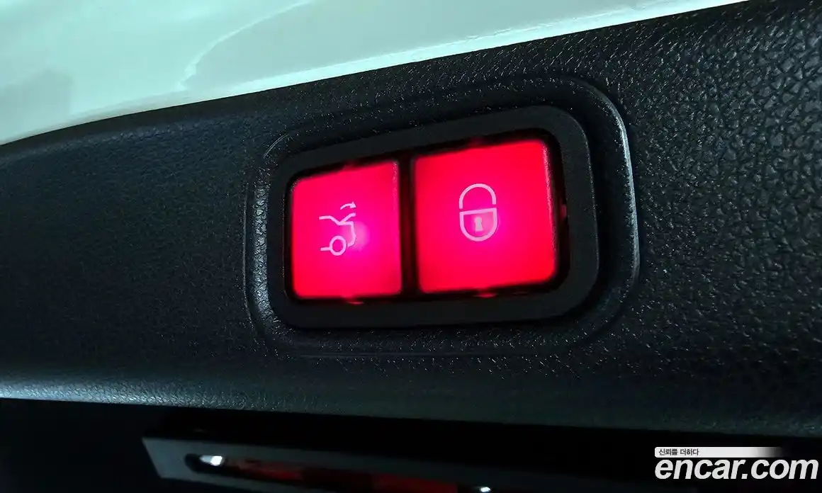 Mercedes-Benz E-Class 2017 2.0 Автомат в Москве № 372269, фото 18