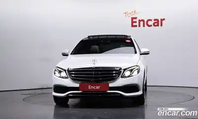 Mercedes-Benz E-Class 2017 2.0 Автомат в Москве № 372269, миниатюра 3