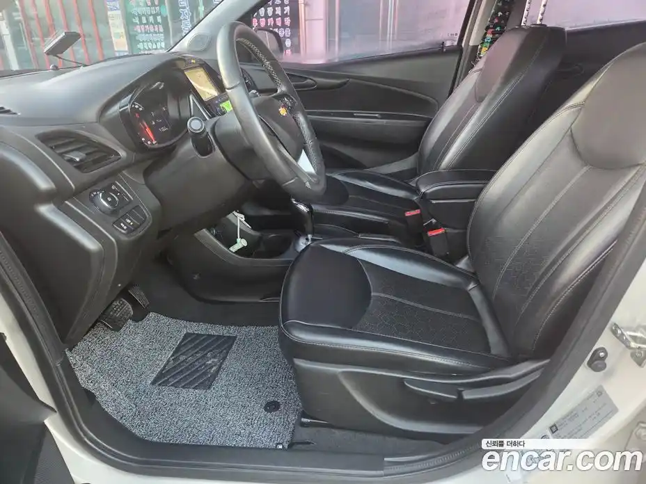 Chevrolet Spark 2017 1.0 Автомат в Москве № 37349, фото 8