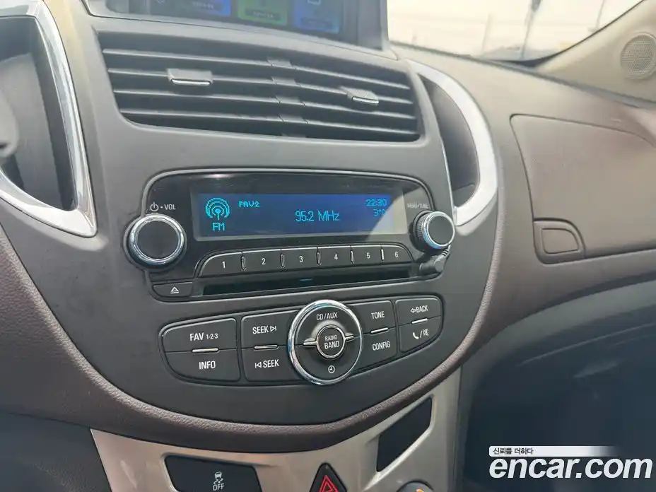 Chevrolet Trax 2015 1.4 Автомат в Москве № 37688, фото 13