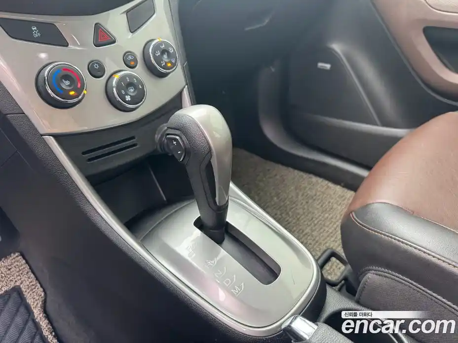 Chevrolet Trax 2015 1.4 Автомат в Москве № 37688, фото 14