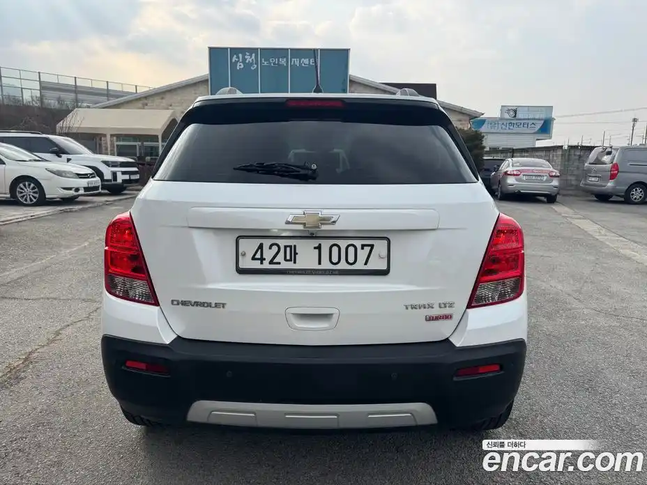 Chevrolet Trax 2015 1.4 Автомат в Москве № 37688, фото 5