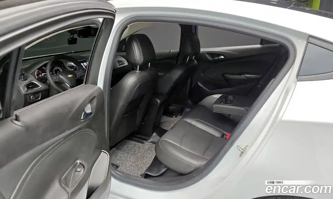 Chevrolet Cruze 2017 1.4 Автомат в Москве № 38683, фото 18