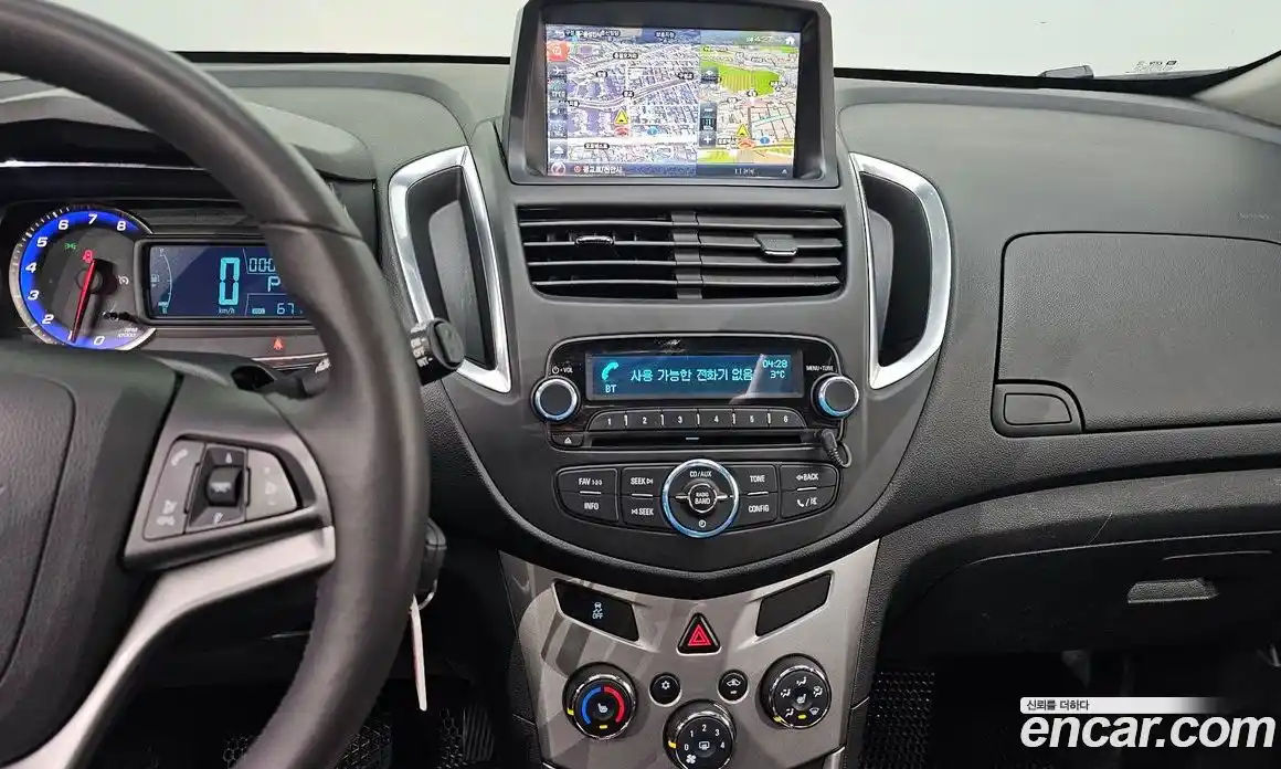 Chevrolet Trax 2015 1.4 Автомат в Москве № 389769, фото 17