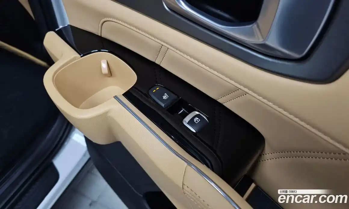 Kia Sorento 2023 1.6 Автомат в Москве № 401246, фото 19