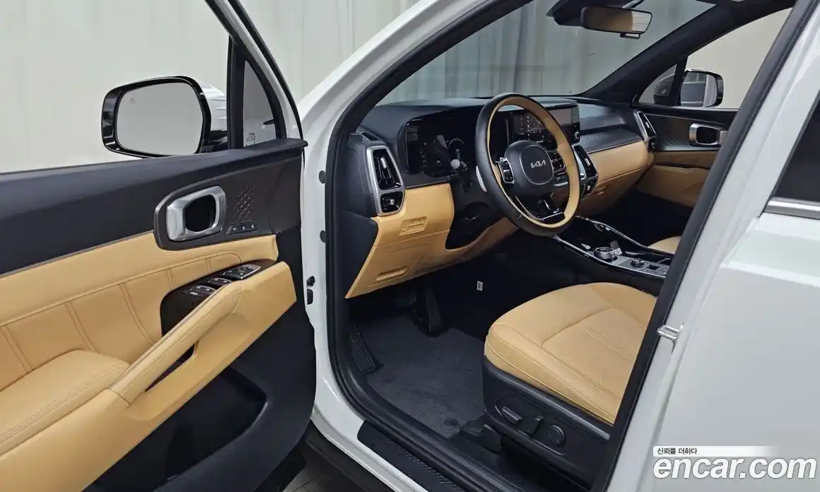 Kia Sorento 2023 1.6 Автомат в Москве № 401246, фото 10