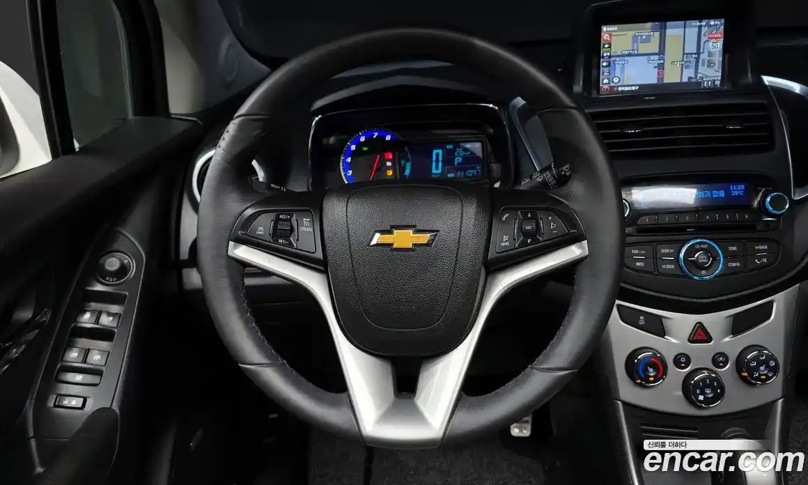 Chevrolet Trax 2015 1.4 Автомат в Москве № 40225, фото 13