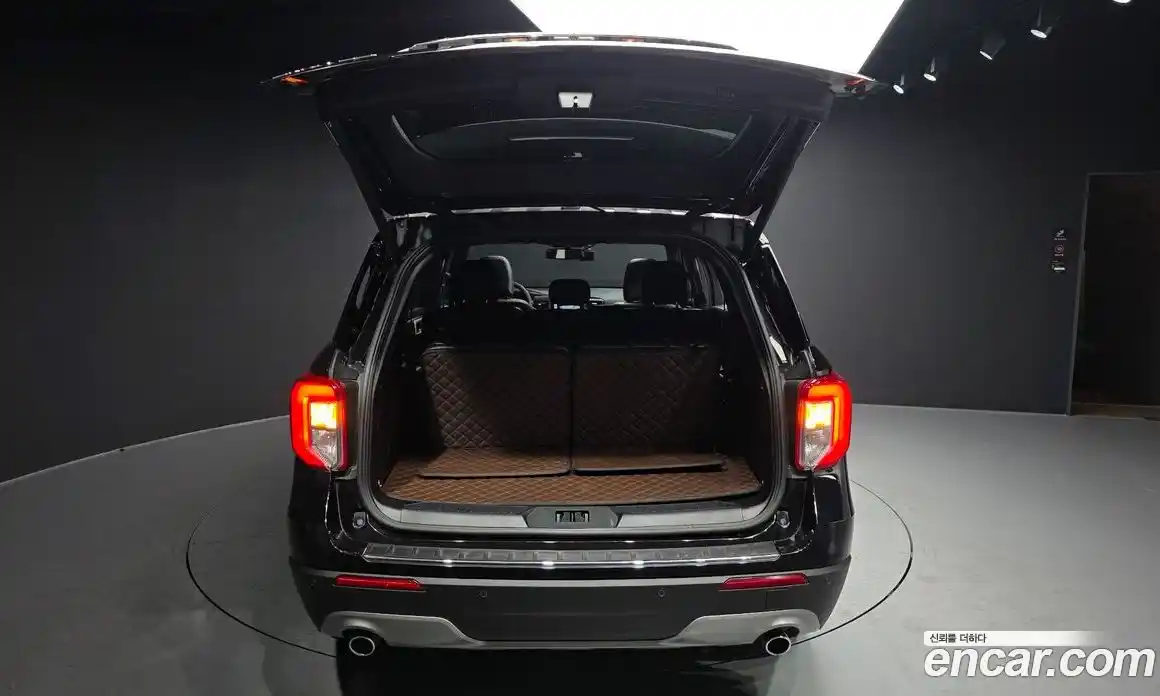 Ford Explorer 2020 2.3 Автомат в Москве № 402986, фото 20