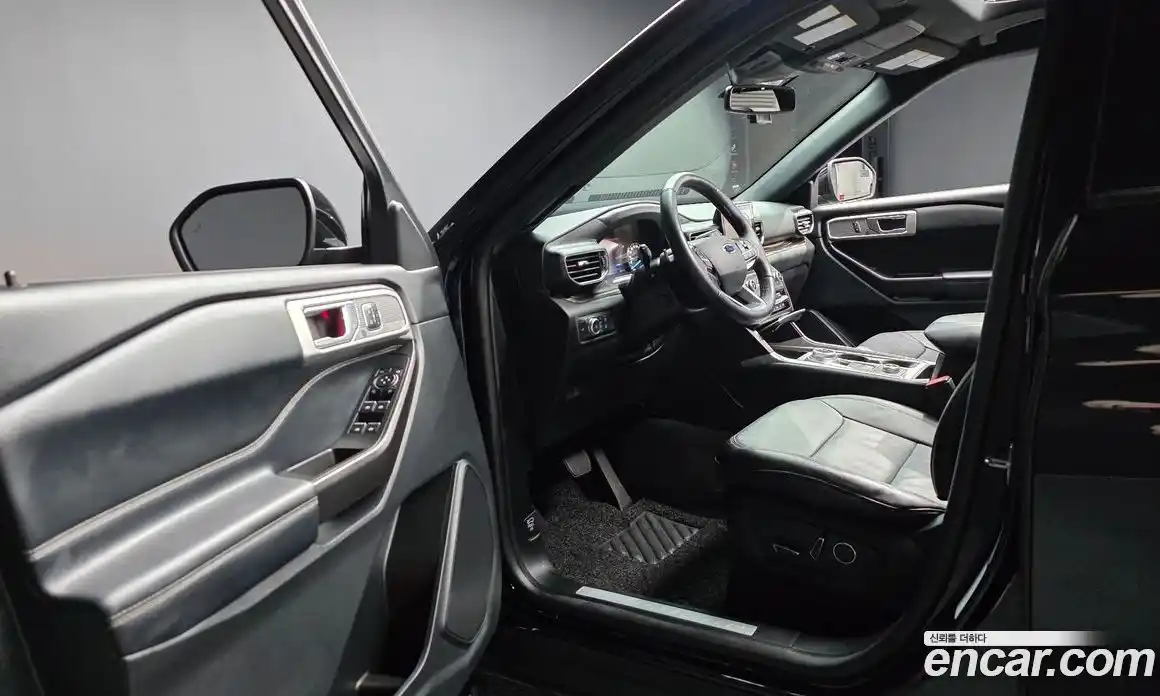 Ford Explorer 2020 2.3 Автомат в Москве № 402986, фото 10