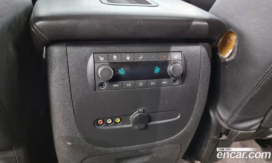 Chevrolet Surburban 2010 5.3 Автомат в Москве № 404180, фото 18