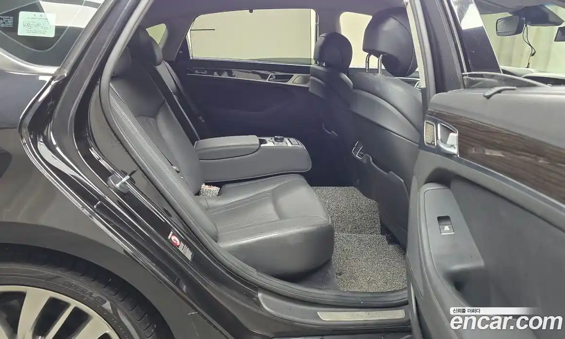 Genesis G80 2018 3.3 Автомат в Москве № 405852, фото 12