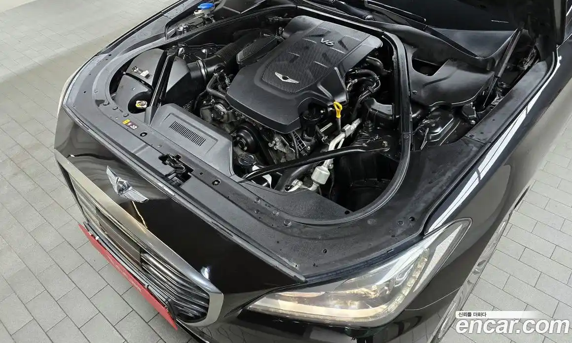 Genesis G80 2018 3.3 Автомат в Москве № 405852, фото 6