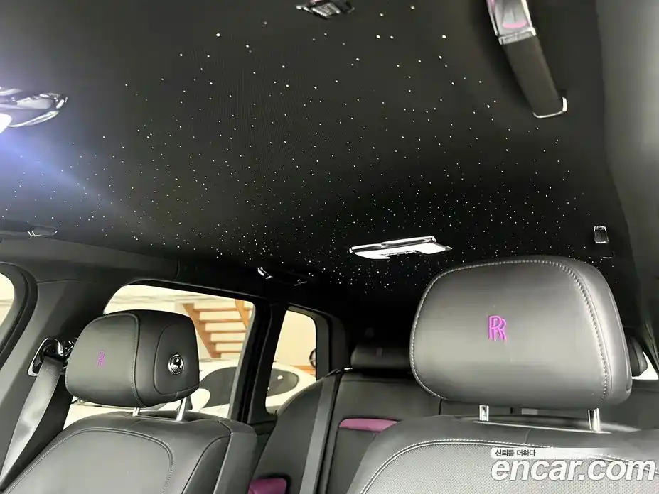 Rolls-Royce Cullinan 2023 6.7 Автомат в Москве № 406906, фото 15