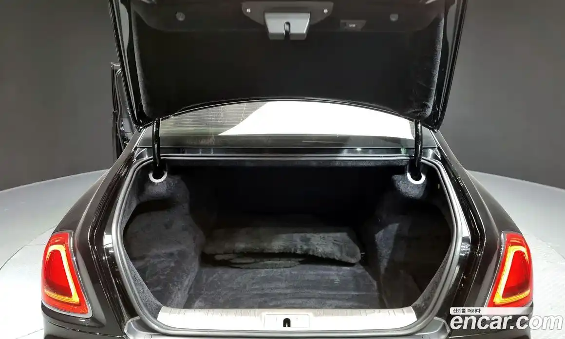 Rolls-Royce Ghost 2015 6.6 Автомат в Москве № 407250, фото 20