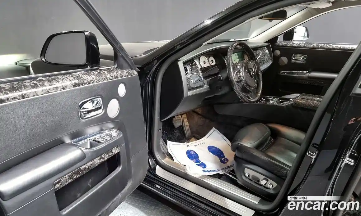 Rolls-Royce Ghost 2015 6.6 Автомат в Москве № 407250, фото 10