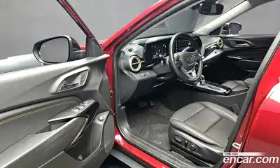 Chevrolet Trax 2024 1.2 Автомат в Москве № 41186, миниатюра 3