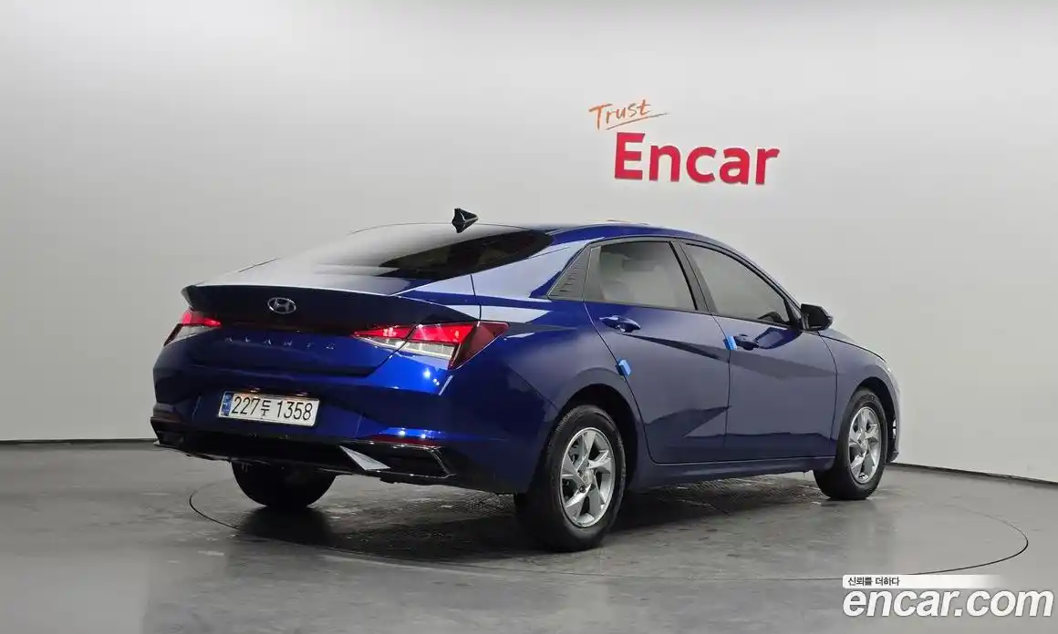 Hyundai Avante 2021 1.6 Автомат в Москве № 43879, фото 15