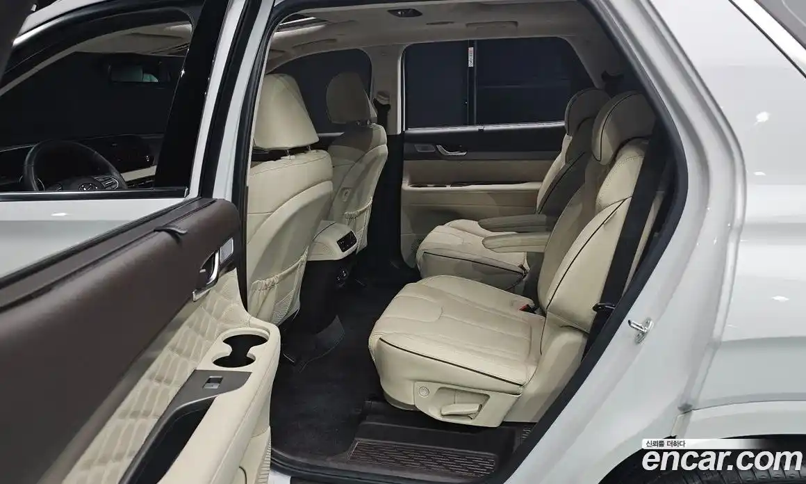 Hyundai Palisade 2021 3.8 Автомат в Москве № 44659, фото 8