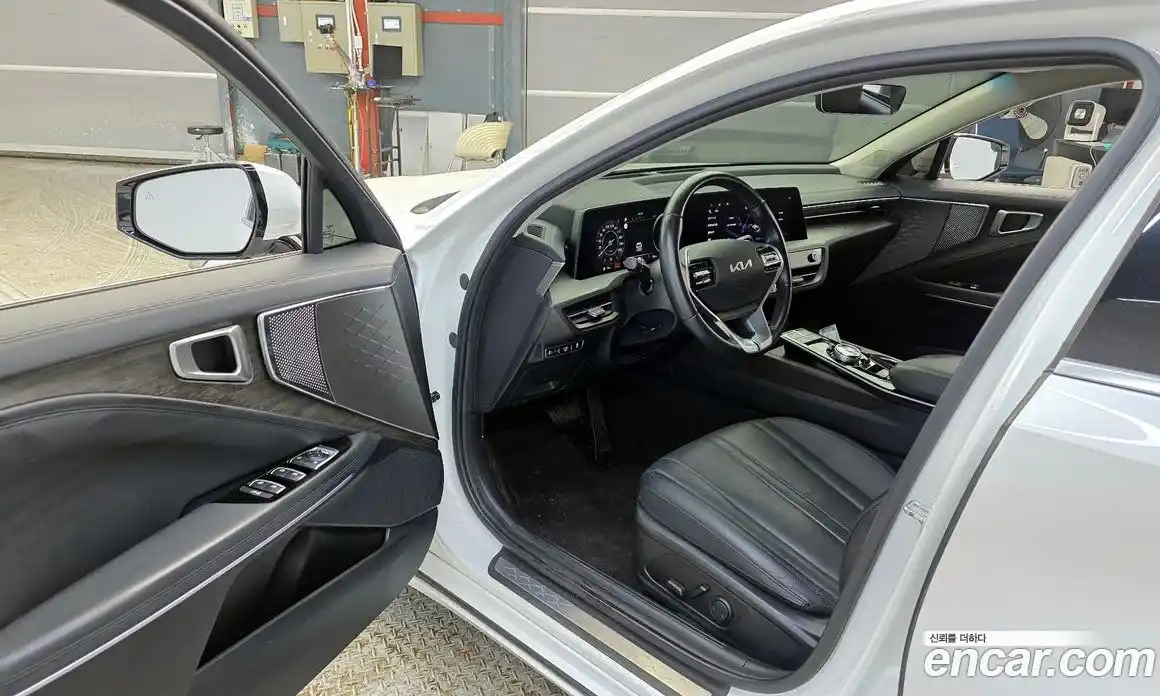 Kia K8 2024 2.5 Автомат в Москве № 50467, фото 20