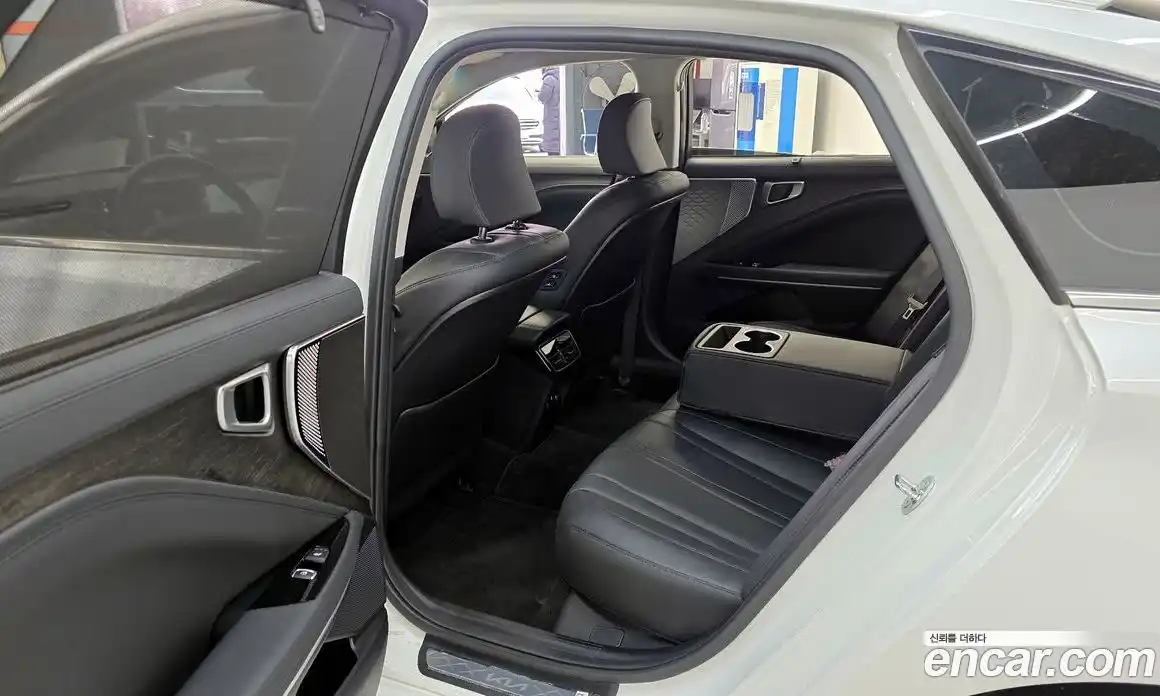 Kia K8 2024 2.5 Автомат в Москве № 50467, фото 4