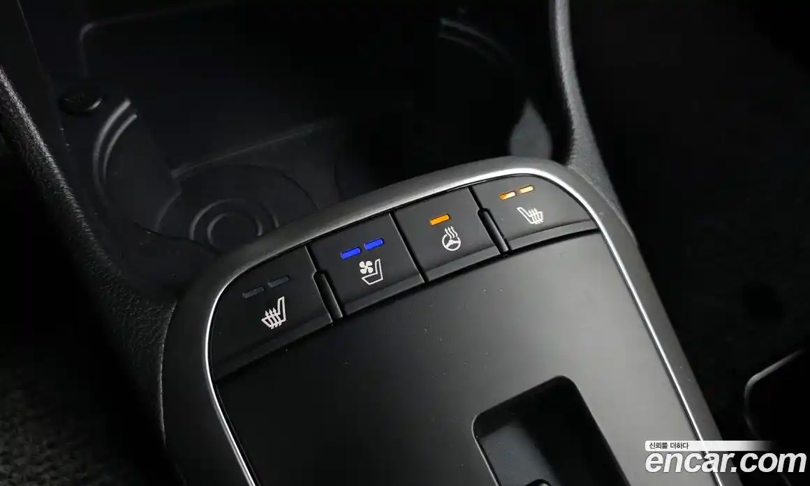 Kia Morning 2024 1.0 Автомат в Москве № 51673, фото 16