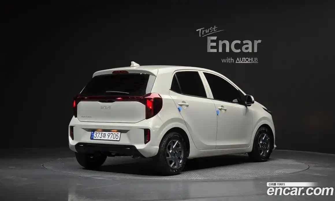 Kia Morning 2024 1.0 Автомат в Москве № 51673, фото 17