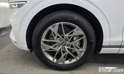 Genesis GV70 2023 2.5 Автомат в Москве № 57022, миниатюра 10