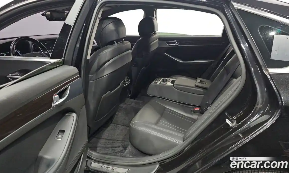 Genesis G80 2018 3.3 Автомат в Москве № 57230, фото 17