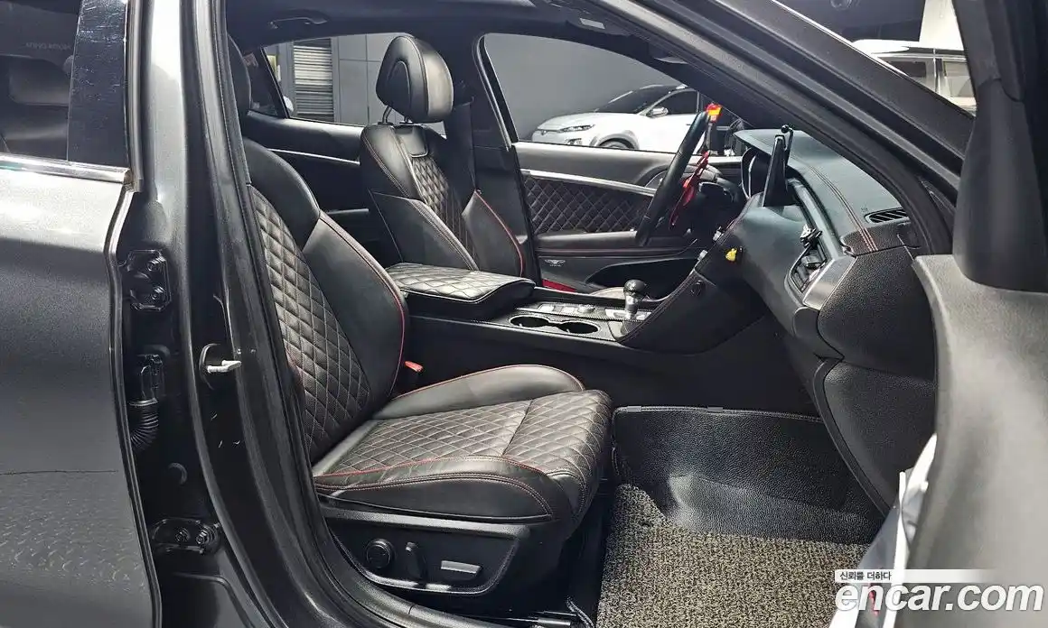 Genesis G70 2019 3.3 Автомат в Москве № 58804, фото 17