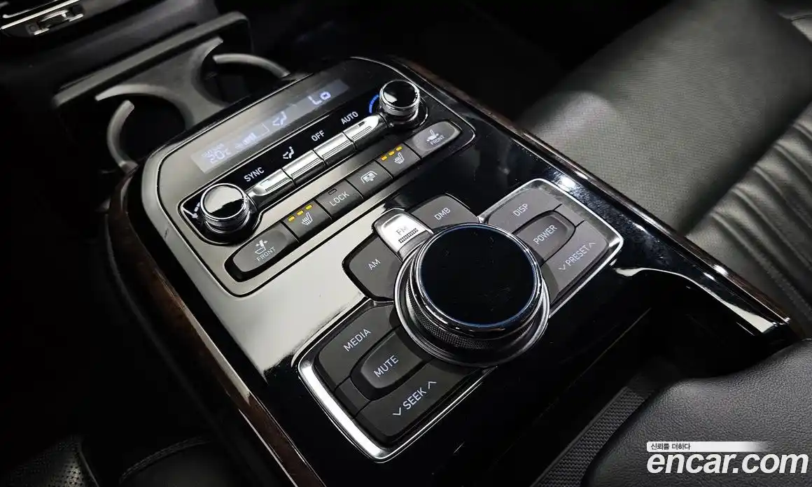 Genesis EQ900 2018 3.8 Автомат в Москве № 59127, фото 17