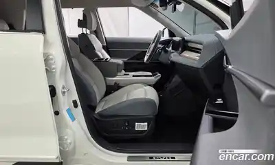 SsangYong Torres 2024 0.2 Автомат в Москве № 70523, миниатюра 5