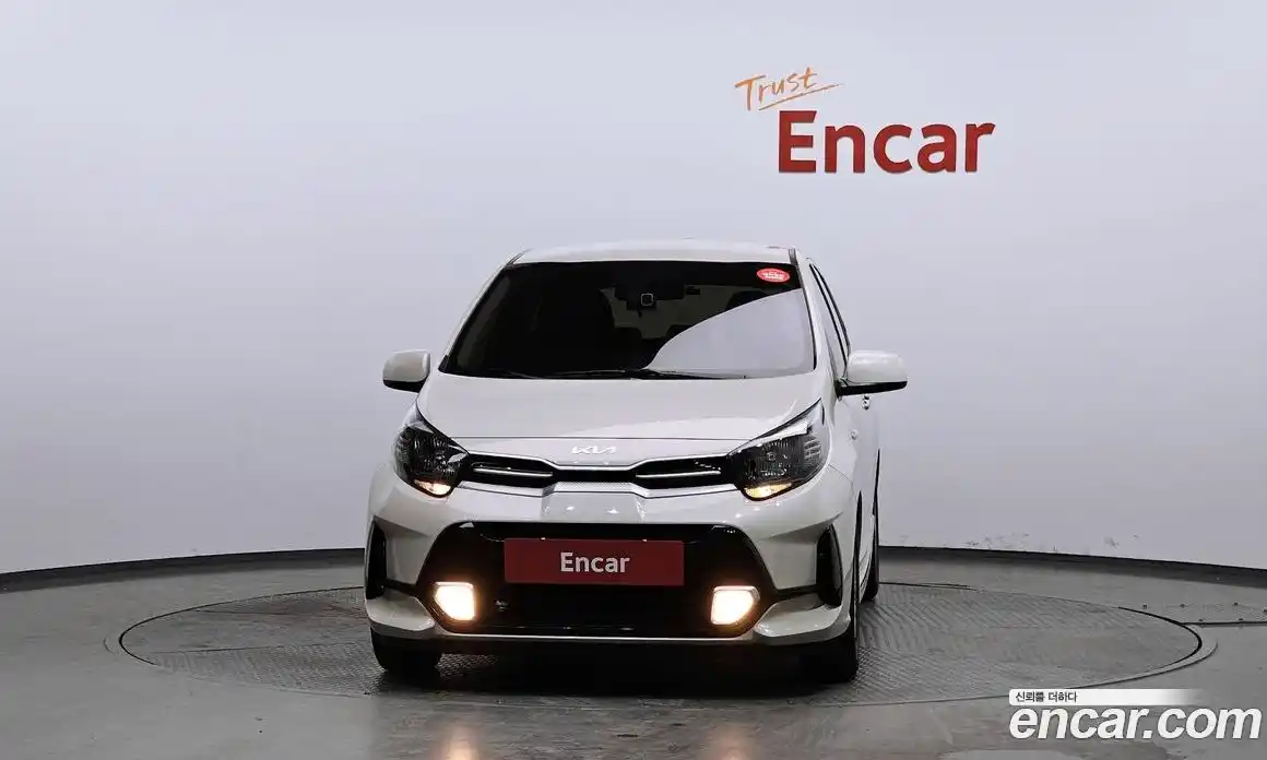 Kia Morning 2023 1.0 Автомат в Москве № 84161, фото 3