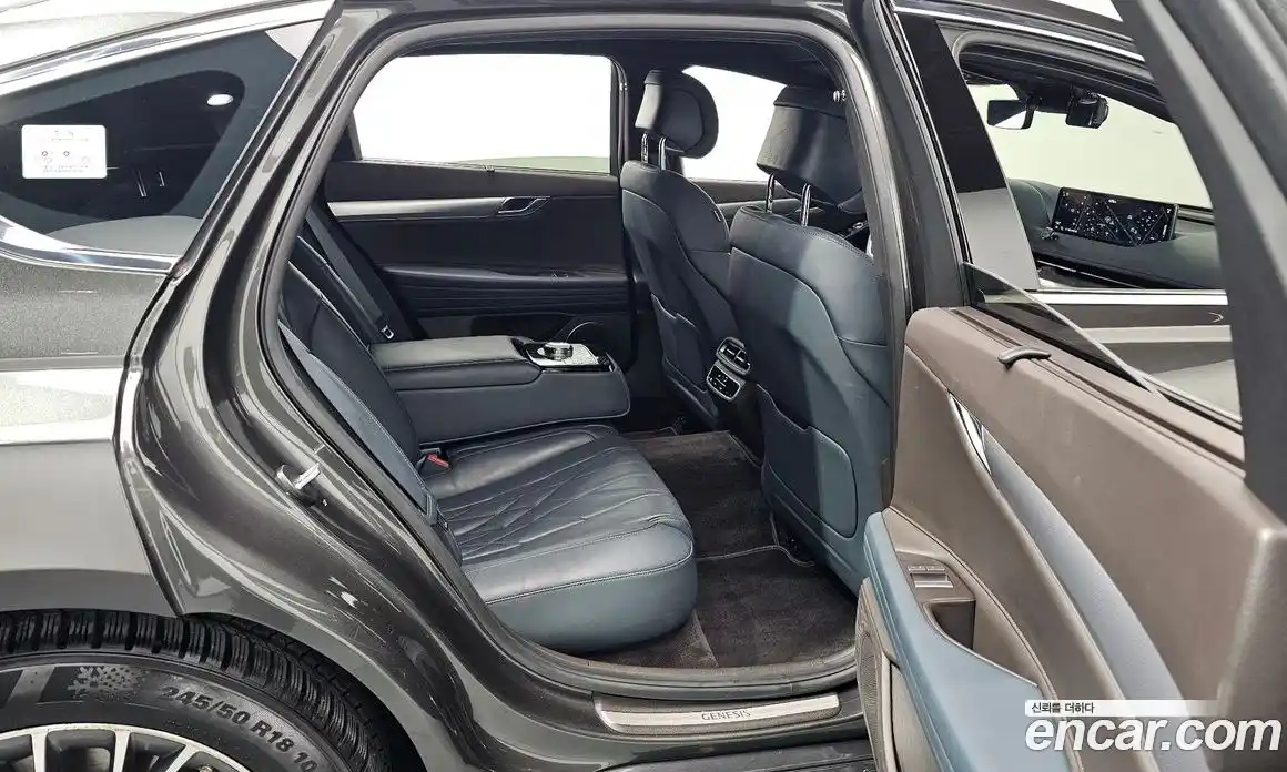 Genesis G80 2023 2.5 Автомат в Москве № 84367, фото 7