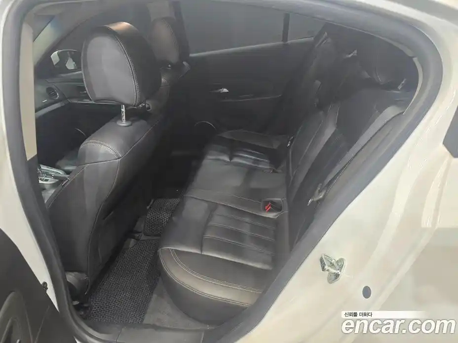 Chevrolet Cruze 2013 1.8 Автомат в Москве № 98937, фото 16