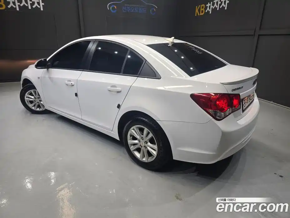Chevrolet Cruze 2013 1.8 Автомат в Москве № 98937, фото 4