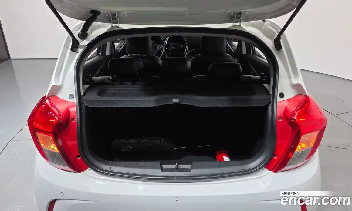 Chevrolet Spark 2020 1.0 Автомат в Москве № 99888, фото 11