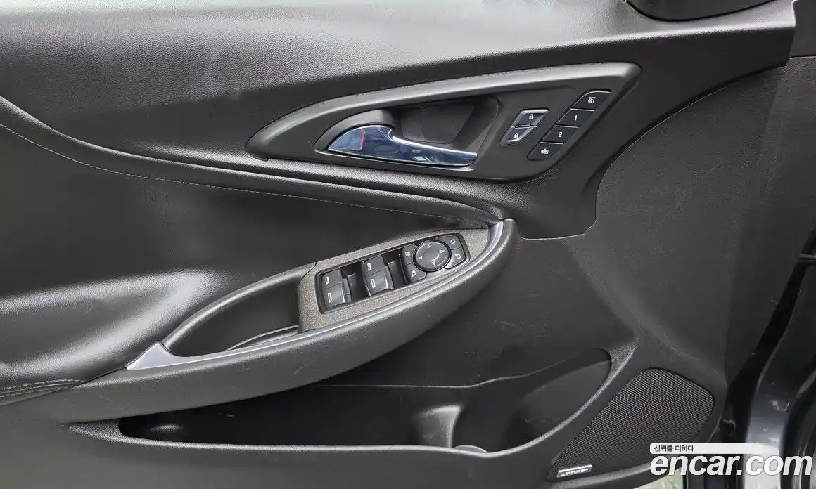 Chevrolet Malibu 2017 2.0 Автомат в Москве № 103680, фото 18