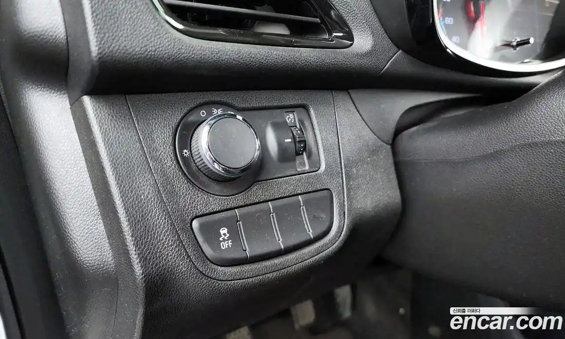 Chevrolet Spark 2016 1.0 Механическая в Москве № 104019, фото 15