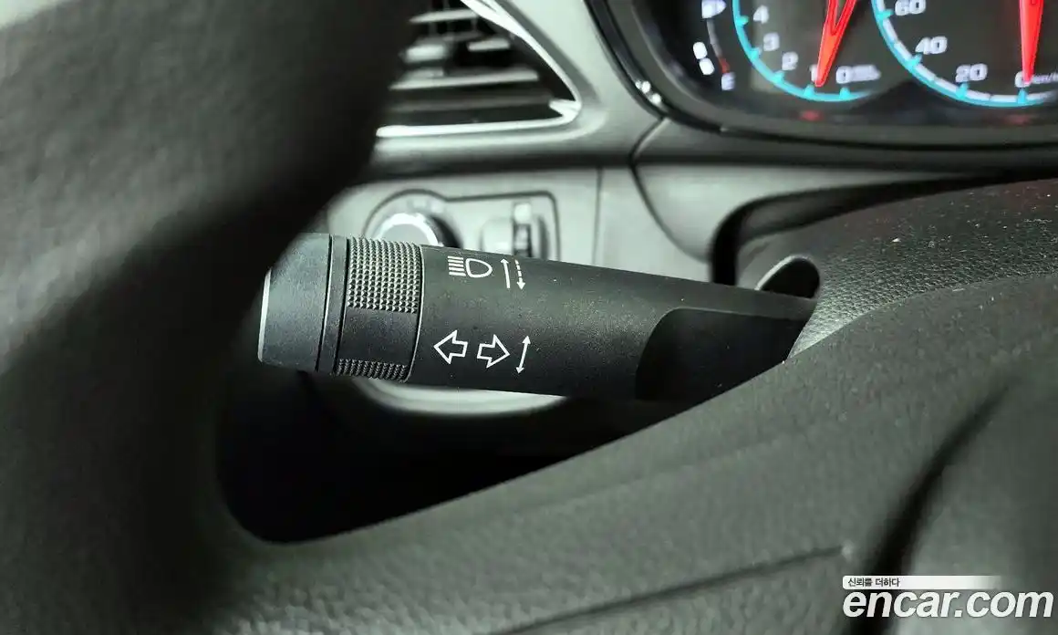 Chevrolet Spark 2016 1.0 Механическая в Москве № 104019, фото 18